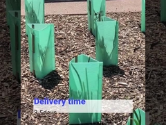 Protector de árboles de plástico