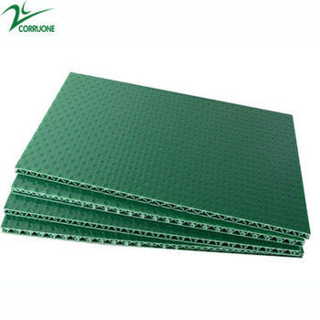 El plástico acanalado coloreado cubre 4 verde del panel del panal de X8 PP